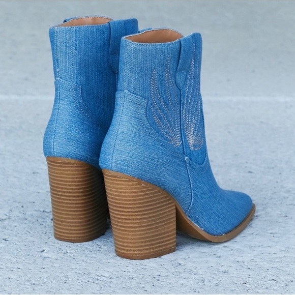 Sky Blue Western Heeled Ankle Boots Denim - Picture 2 of 4
